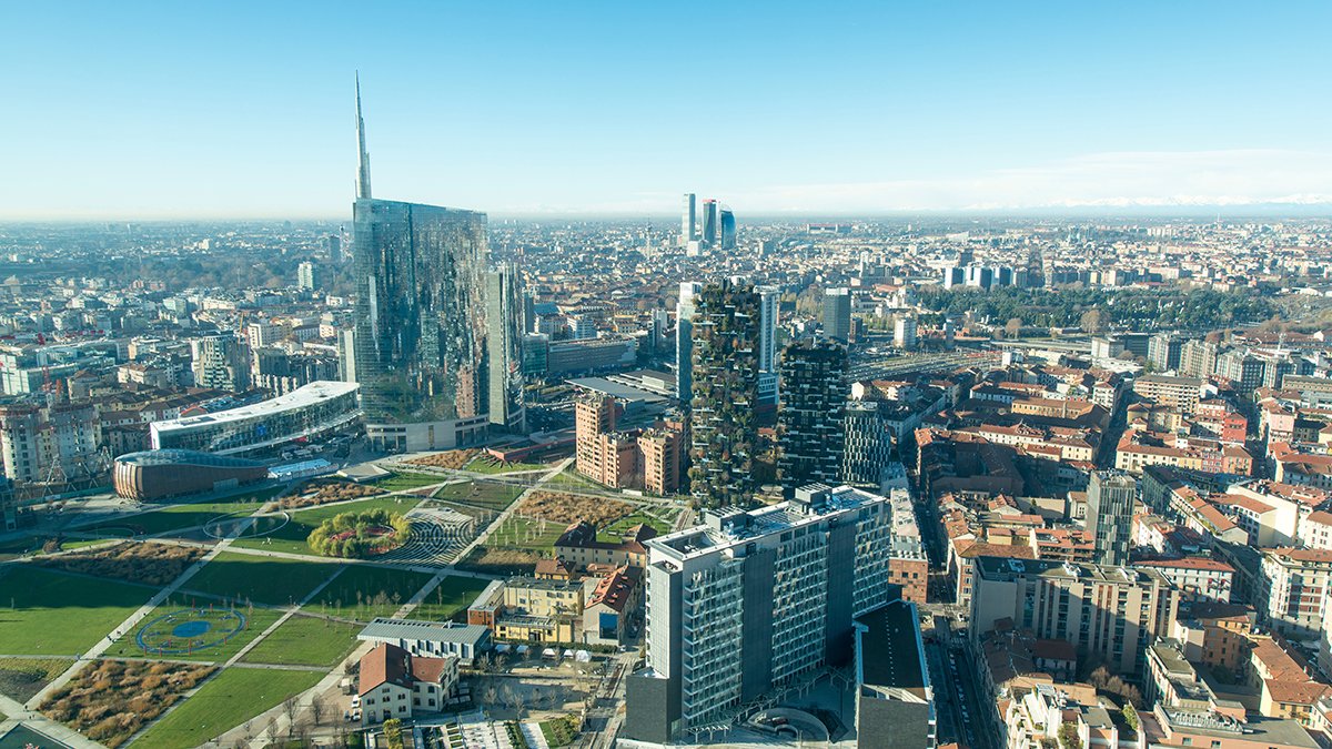 Axa to buy majority stake in Italy’s Prima 5 Milan
